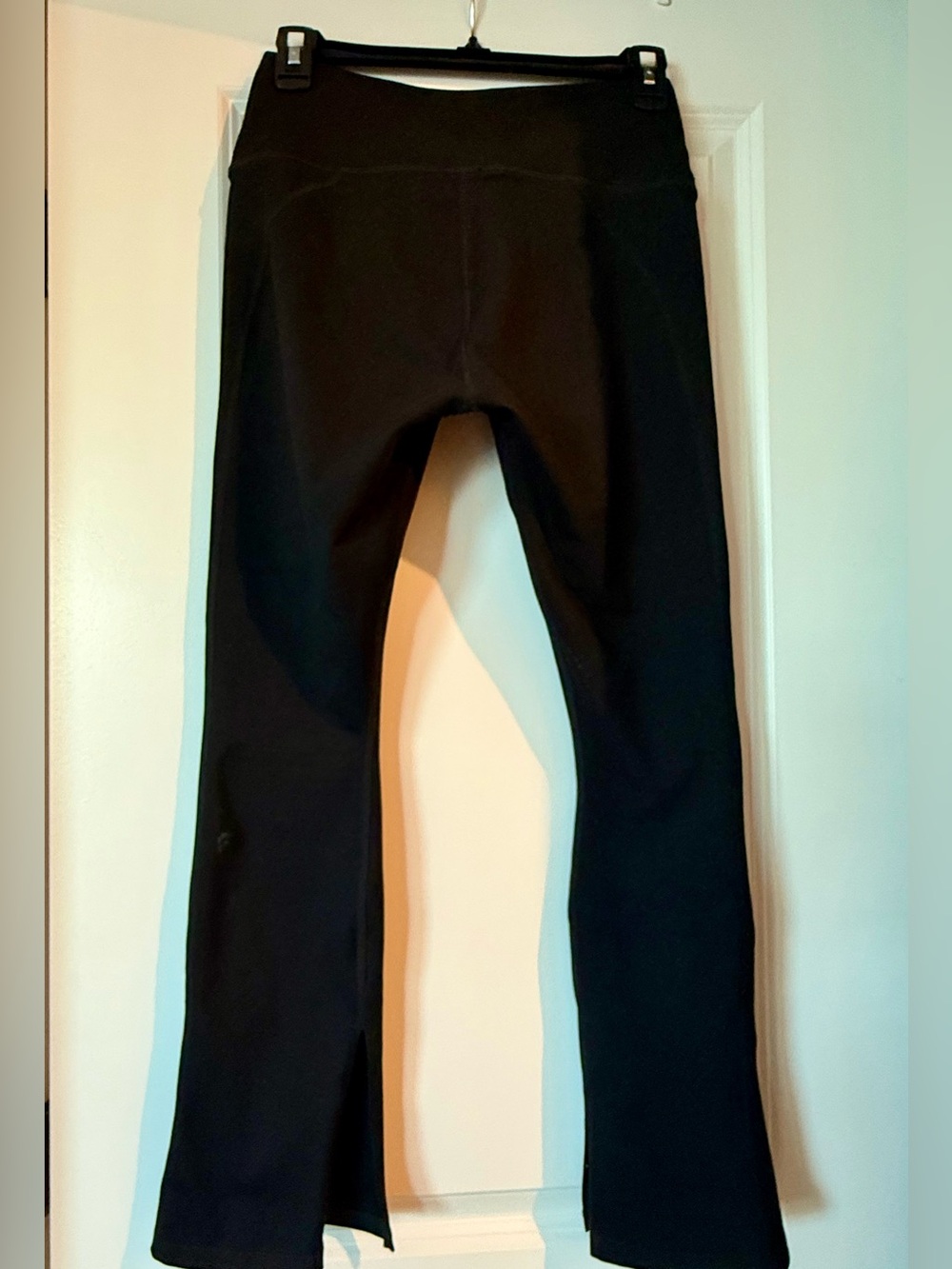Fabletics split hem powersoft leggings